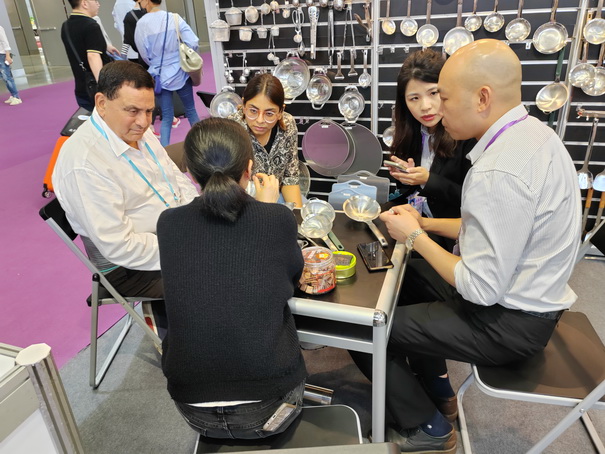 Canton Fair Mingwei strainer factory